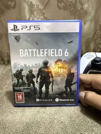 بلي 5 سلم 1 تيرا ويا كامل الملحقات ونضيف مستخدم أسبوع واحد  ويا قرص با...