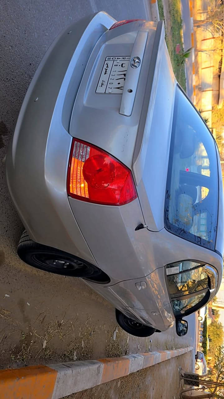 السلام عليكم سياره النترء ٢٠٠٦ مكينه ٢٠٠٠ مكينه وكير جديد تبريد شغال وتماتيك صدر أمامي خلفي جديد سياره نظيفه وكلشي شغال بيها علا وضع البلادي رقم بغداد وبيها قطع صبغ اني بيع حزام 
مابيها اي ضربه دواخل جديده مكان السياره بغداد المحموديه 
السعر ٧٠ وبيها مجال قليل
***********
