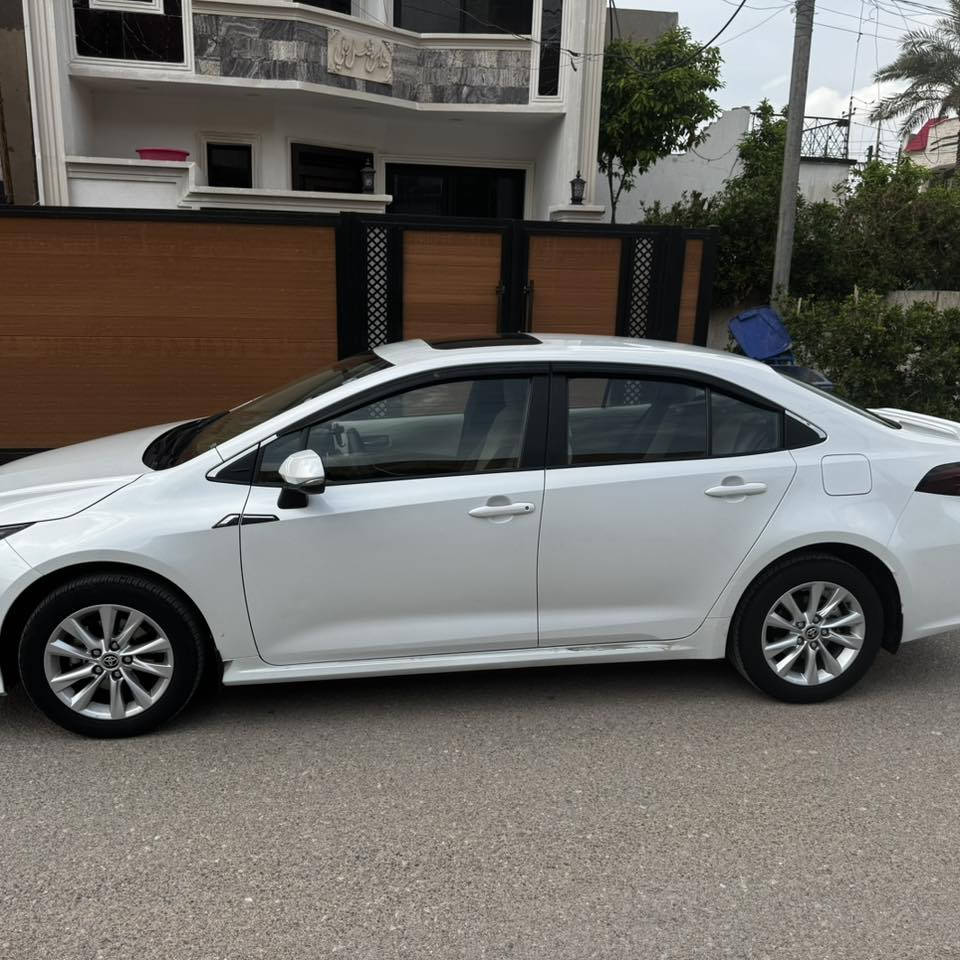 السلام عليكم للبيع كورلا 2024 ماشيه 48 ساز بانزين ياباني مكفوله من الصبغ فقط ملاحظات بسيطه مغلفه bbf بالكامل داخل مدوشمه فول مواصفات السعر 188 وبيه مجال بسيط سنويه بسمي للاستفسار الاتصال ‭٠٧٧١ ٤٤٣ ٥٨٣٣‬
