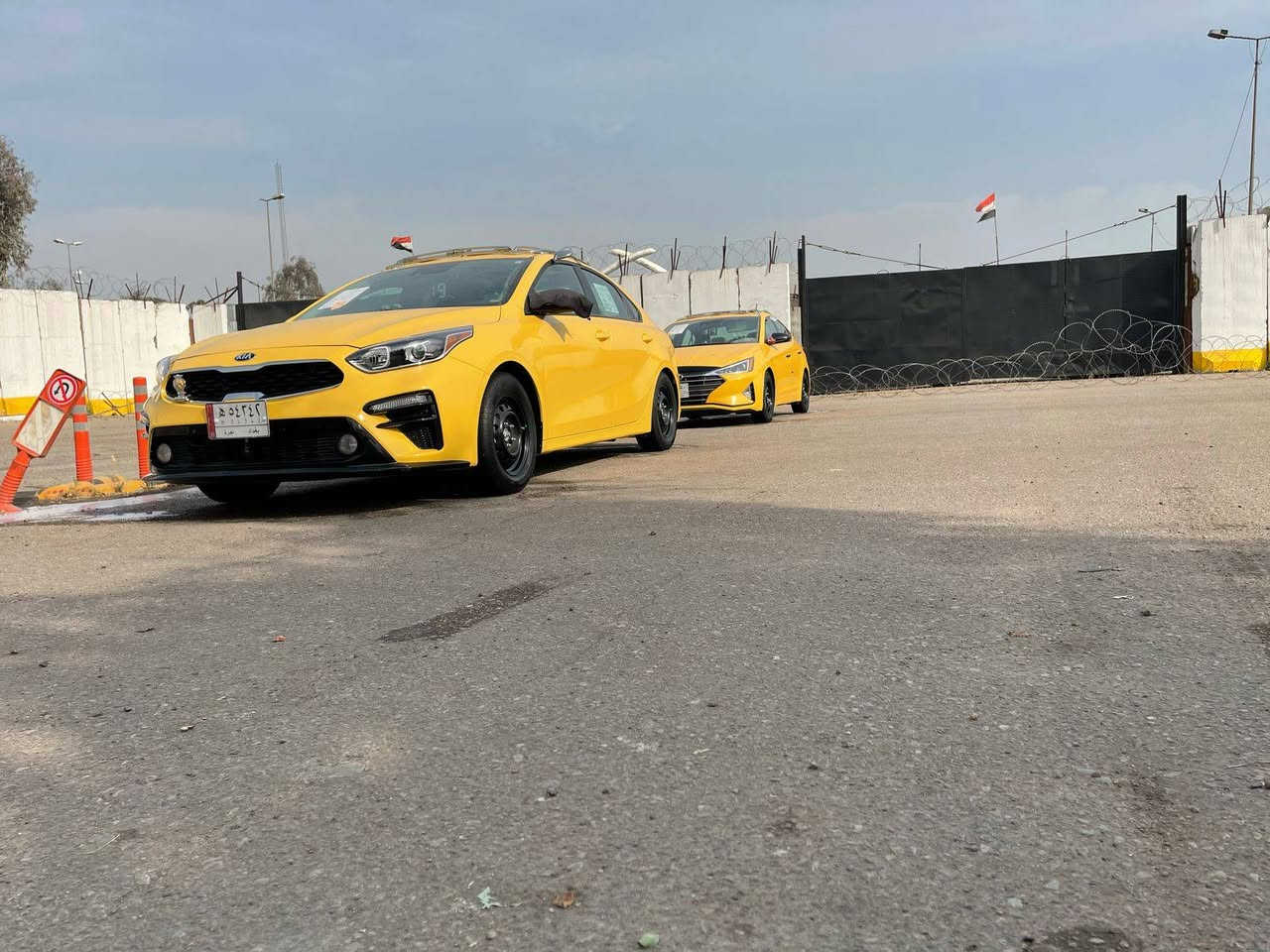 موديل ١٩حادقها بلمنشور ماشيه ٤٦ استخدام شخصي بسمي امصفره هيه اوغرامات رقم جديد باقي عل استلام اللوحات السعر ١٢٨ مدينه الصدر قرب نادي الجولان ***********
