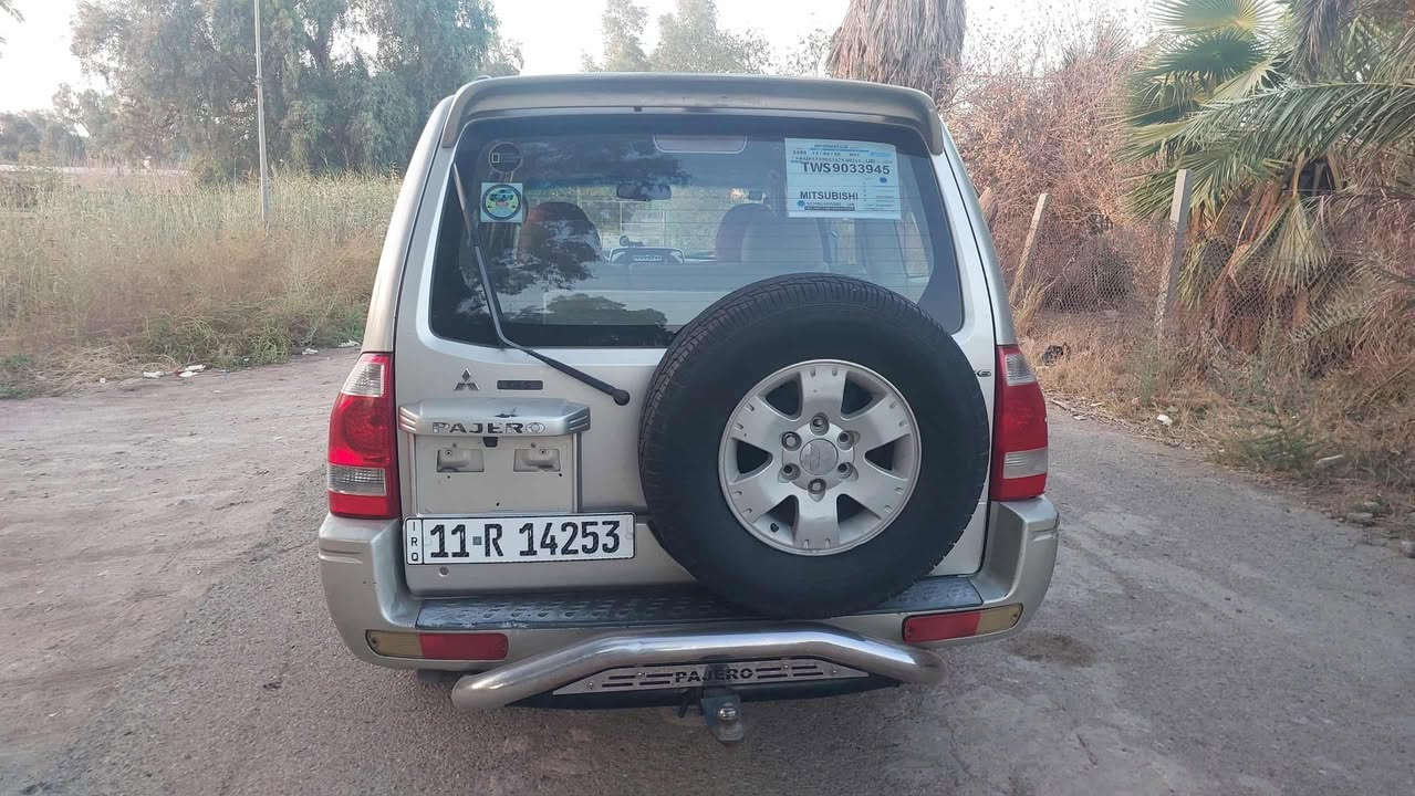 باجيرو موديل ٢٠٠٣ مضاف لها منظومة غاز  فور ويل تبربد شغال بدون صبغ السعر ب ٨٥ وبيهة مجال للشراي 
***********
