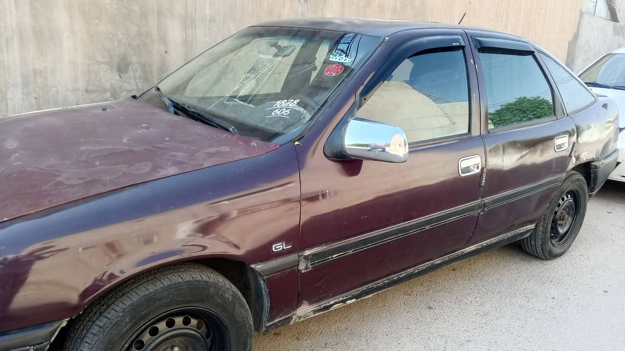 ئۆپل ڤکترا مکینە 20گیر ئوتوماتیک گیرو مەکینە بەشەرت جام کارەبای  کیج بەنزین و حەمام وفرەکرنیک و کارەبایەتی بەشەرت سەنەویکی لەگەلە مالی مەدەنی هەتا مردن بەشەرت نرخی 15کەمیک مەجال ***********
***********
