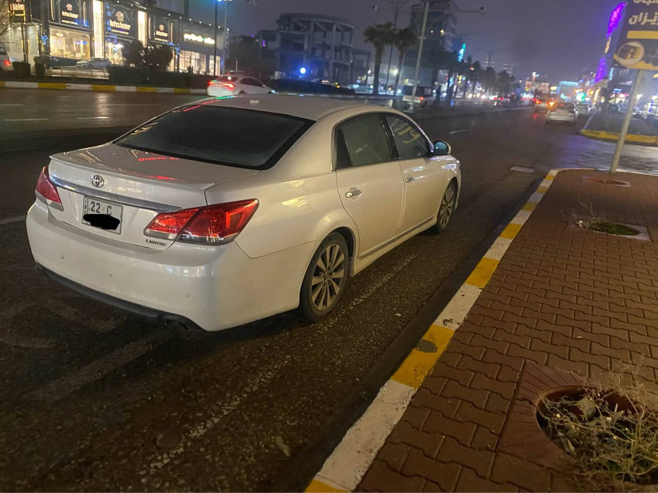 ئه ڤه لون٢٠١١خليجي لميتد
فول مواصه فات
بوياخ ته نكه
٣پارجه و ٢به له ي برياخه بي ناوگرتن
گيرو مه كينه ي نه كراوه ته وه
ته حويل و غه رامه ي به شه رت
سعري١٥٢$مه حاليكي كه م
(***********//***********) السليمانية, العراق
