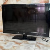 ال جي • ٣٢ بوصة • بدون نت