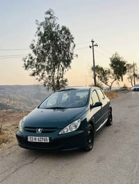 اخوتي بيجو 307 مكينه 2000 تبريد منضومه جديده هسه شادها  مانقصه شي كامل...