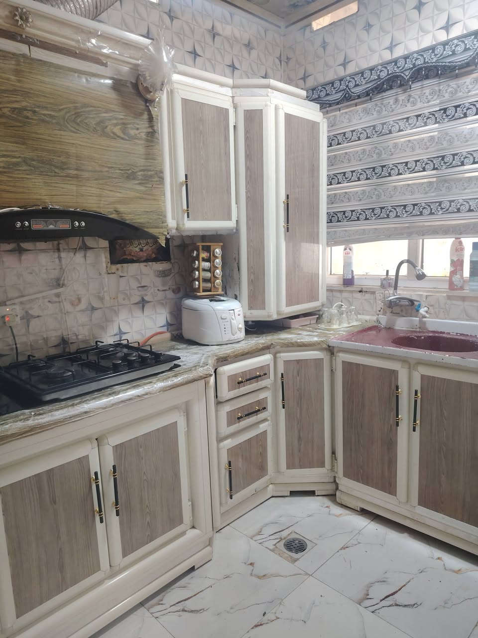 كاونترات نظيف كلش ثقيل السعر 350 عنوان موصل سهل نينوى


**إذا كنت صاحب هذا الإعلان وتريد حذفه لأي سبب، رجاءا أرسل رسالة إلى الدعم الفني**