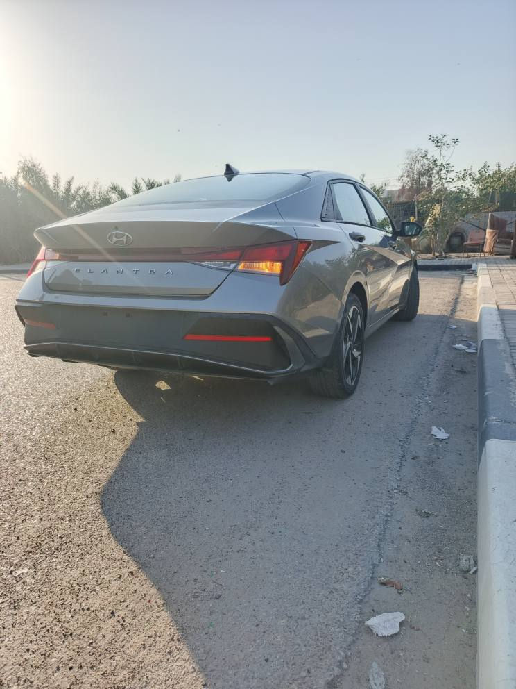 النترا وارد امريكي 2023 حرة تترقم جميع المحافضات حادث جاملغ امام وبنيد بدون لغد ولا شاصي سيارة حلوة وجاهزة من كلشي واجة بيهة صبغ كلير من امريكا ...المكان البصرة القبلة السعر 127 ومجال جدا قليل ..
*********** البصرة, العراق
