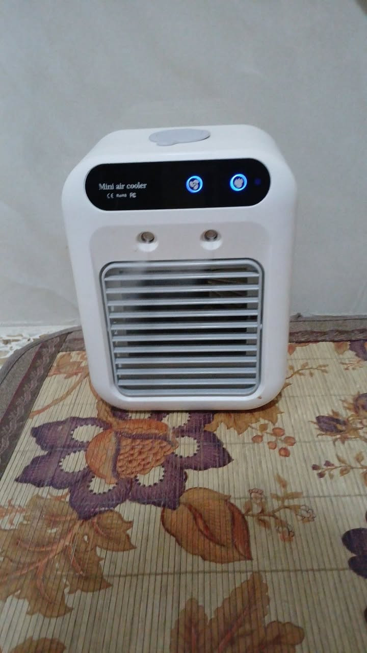 السلام عليكم مبرده وبنفس الوقت مبخره باله جديد ممستخدم شحن تايبسي تفاصيل داخل الفيديو ميسان حي الجامعه الثانيه مقابيل شقق المعهد يوجد توصيل داخل ميسان ***********
