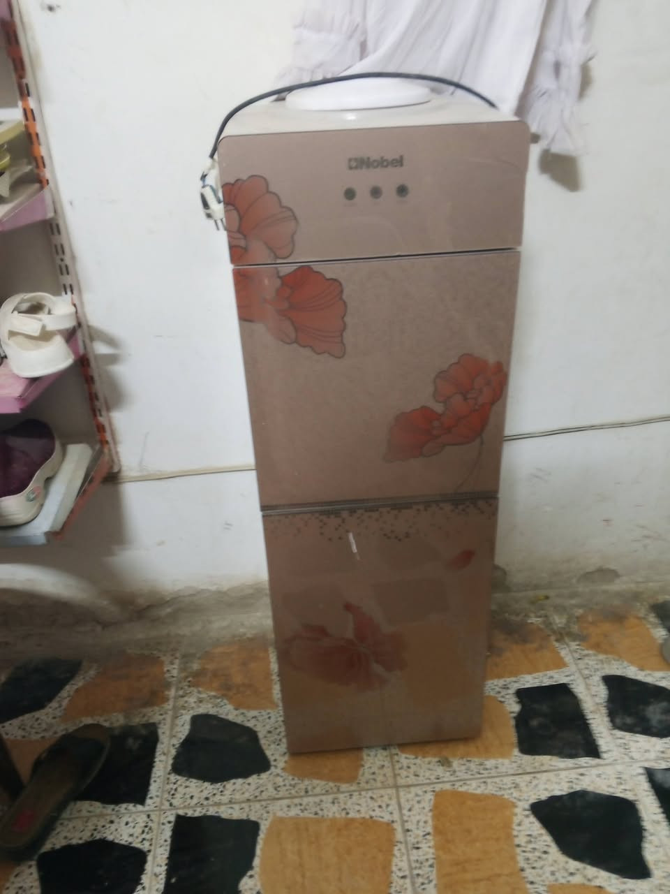 أغراض للبيع اتصل على الرقم واتساب***********اتصل ***********
