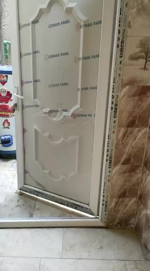 سلام عليكم بيت للبيع ، حي العباس نهاية الفرع الثالث شارع الحول بداخل فرع،
يبعد عن الامام كيلو ونص، ١٠٠ متر طابق واحد غرفة نوم صالة جبيرة مطبخ جبير صحيات داخلي وخارجي ، 

بيت نظيف بناء كونكريت وسيراميك
***********
