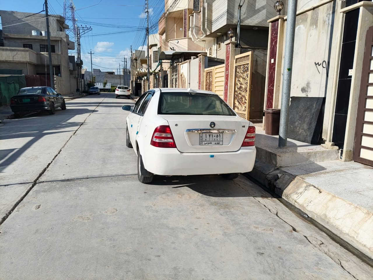 للبيع سياره ck ٢٠١٣ رقم نينوى مكينا كير بشرط صبغ بيها مكانات بس اني انطيك حزام شرعيها بالموصل حي الانتصار السياره جاهزه من الدعاميه للدعاميه فقط نقص صوندة التبريد السعر ٤٥ للاستفسار ***********
