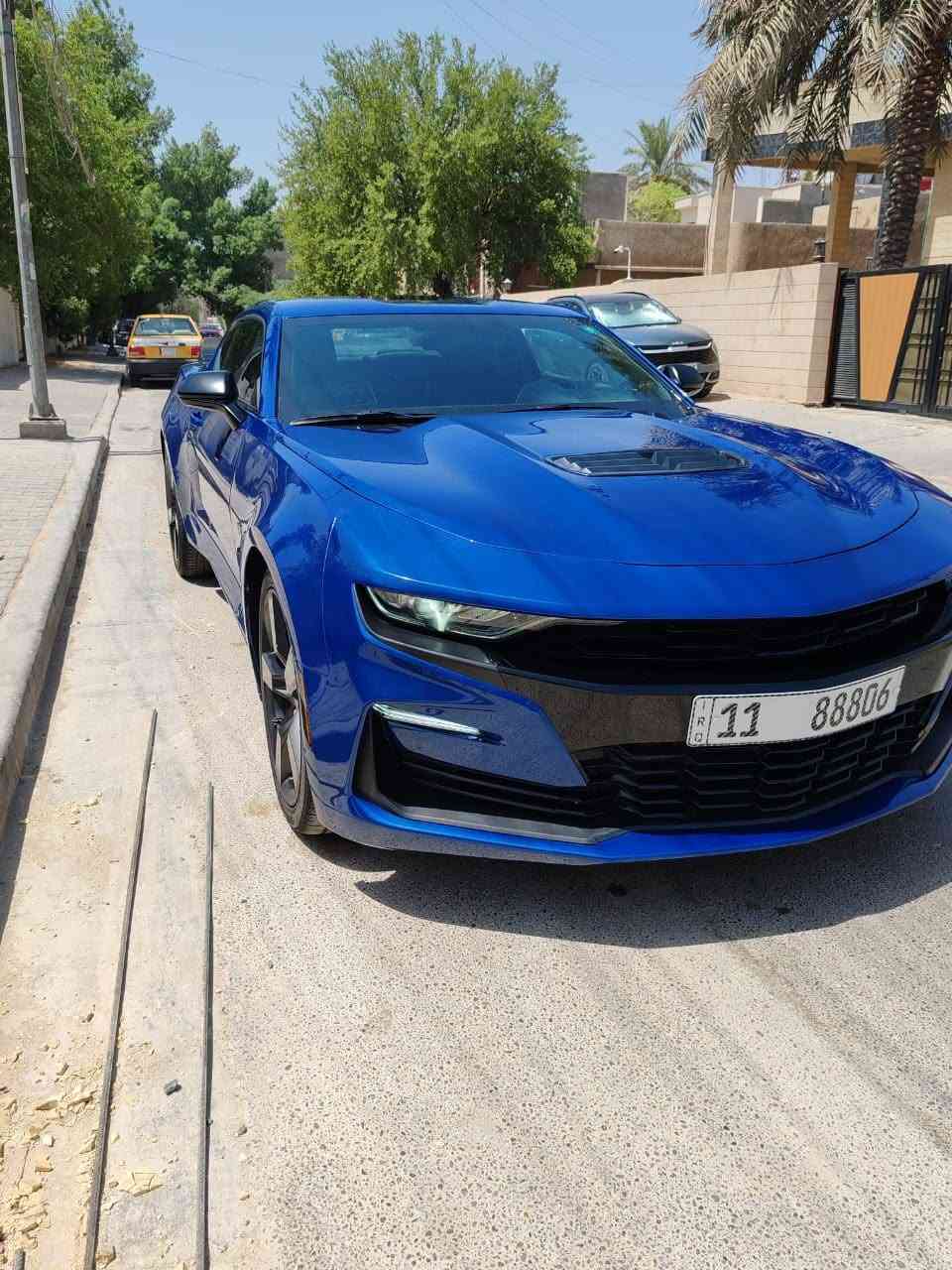 السلام عليكم 
كمارو موديل ٢٣ 
٨ سلندر 6200
رقم بغداد مميز باسمي تحويل مباشر 
مكان السيارة بغداد 
بدون حادث السيارة سرقة مكينة وكير وبنيد وجاملغ وصندوك وجايبلها كصة نفس الموديل وشديت الكير ١٠ نمر 
***********  السعر ٢٥٥ وبيها مجال للشراي ترهم مراوس
