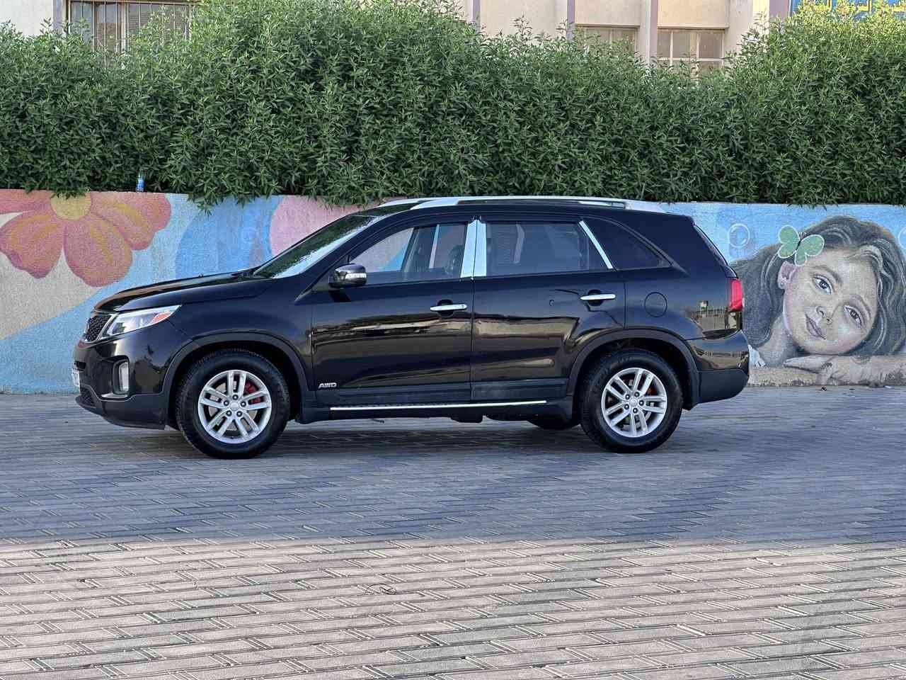 سلام عليكم
للبيع سورنتو موديل ٢٠١٥ وارد امريكي 

رقم بغداد الدولي سنويه جديده تحويل مباشر

محرك ٢٤٠٠ جديد مكفول بدون دونص مبرمج

كير اوتماتيك فور ويل ثلاث انضمت قياده شغاله

سياره فول مواصفات عدا الفتحه كلشي شغال بلاد

محرك وكير صدر تخم تاير كهربائيات كلها مكفوله

حادثها بنيد مبدل نفس الون وباب خلفي مبدل نفس الون راح انزل السونار وانته شوف بعد 

سياره جاهزه ما بيها اي نقص شغل وطلع ترايك وين متريد السعر المطلوب ١٢٧ ورقه وبي مجال العنوان بغداد حي الجامعه ***********
