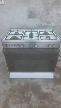 طباخ عشتار للبيع شرط شغال اب 60االف  07511297930