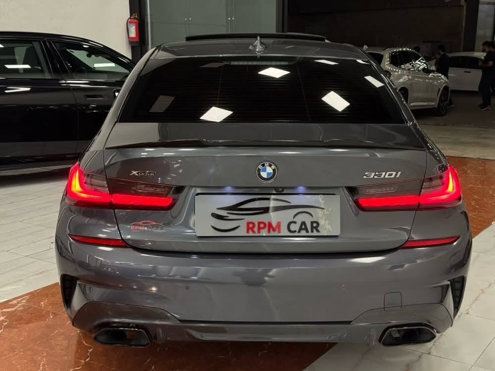 کوردی ـ عربـــــي 
BMW 330i Kit M 2021 
Engine: V4 20-Turbo 🔥 
رقم اربیل جاهز 
ماشي 64 الف 
3 قطعة صبغ 💎 
بدون داخل 
ایرباک ستیرن بردة سیستم 
وارد امریکي 🇺🇸 
داخل مشمش 🧡 
X drive 
سعر 238 ورقة بي مجال 
📍مکان سیارة اربیل 
~~~~~~~~~~
***********
***********
~~~~~~~~~~
BMW 330i Kit M 2021
Engine: V4 20-Turbo 🔥 
ژمارە هەولێر جاهیز 
64 هزار روشتووە 
سێ پارجە بویاغ 💎 
بێ ناوگرتن 
ئێرباک سوکان و شان سیستەم 
وارد ئەمریکی 🇺🇸 
داخل قەیسی 🧡 
X drive 
نرخ 238 ورقە و مجال 
📍شوێن هەولێر أربيل, العراق
