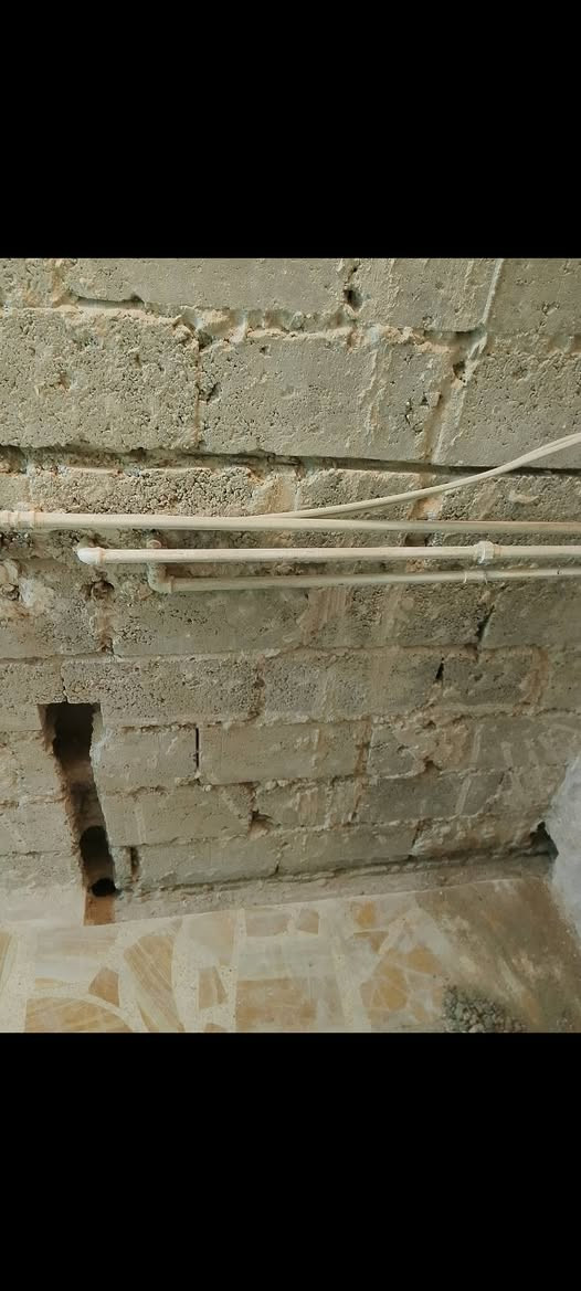 تفليش سيراميك تقشير اسمنت طرميم بيوت ***********
