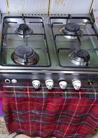 طباخ ٤ عين • فرن • حي المهندسين