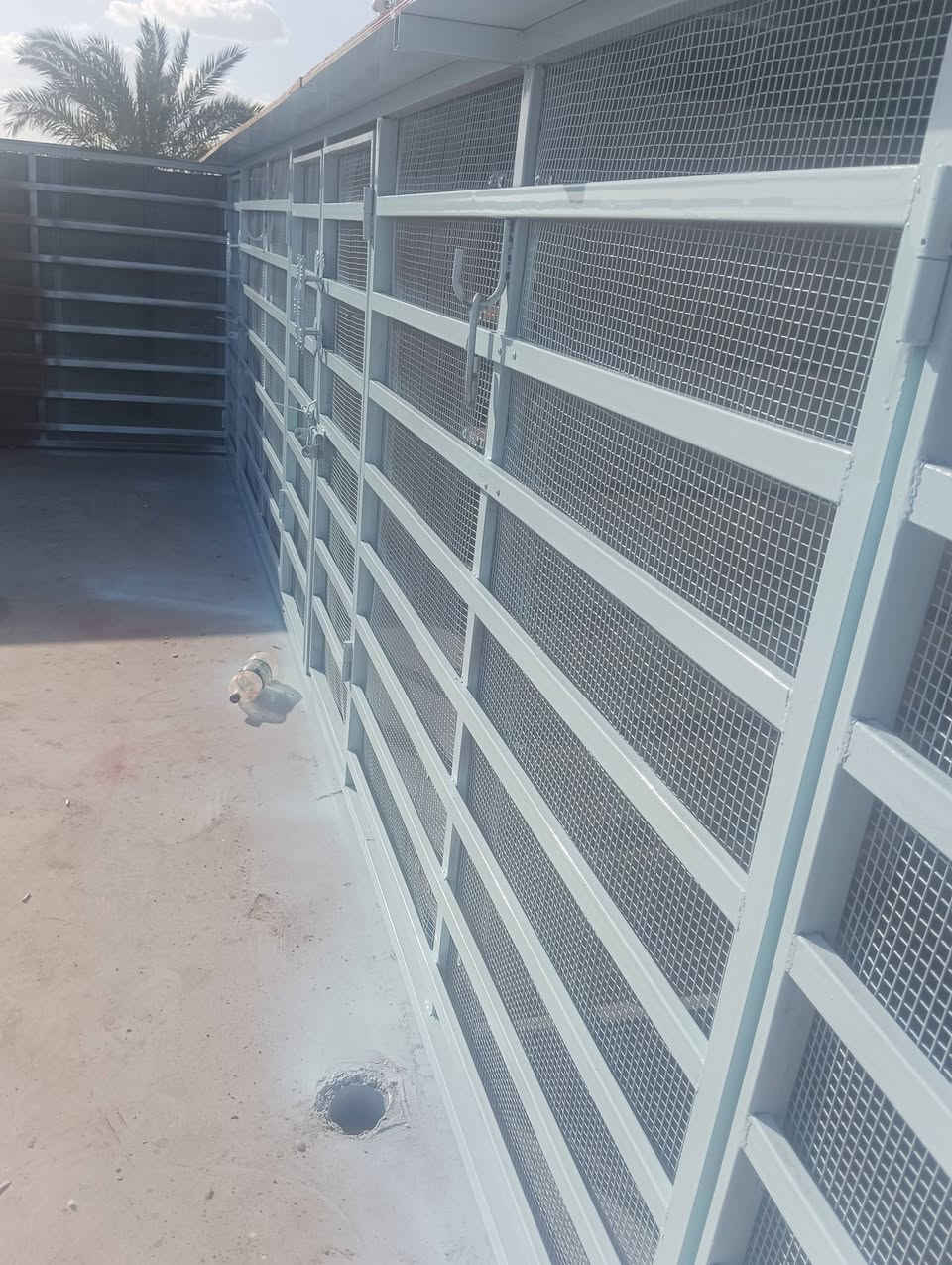 صباغ حديد بواب + شبابيك + محجرات+ تنضيف
بسعار مناسبا
الهاتف ***********
