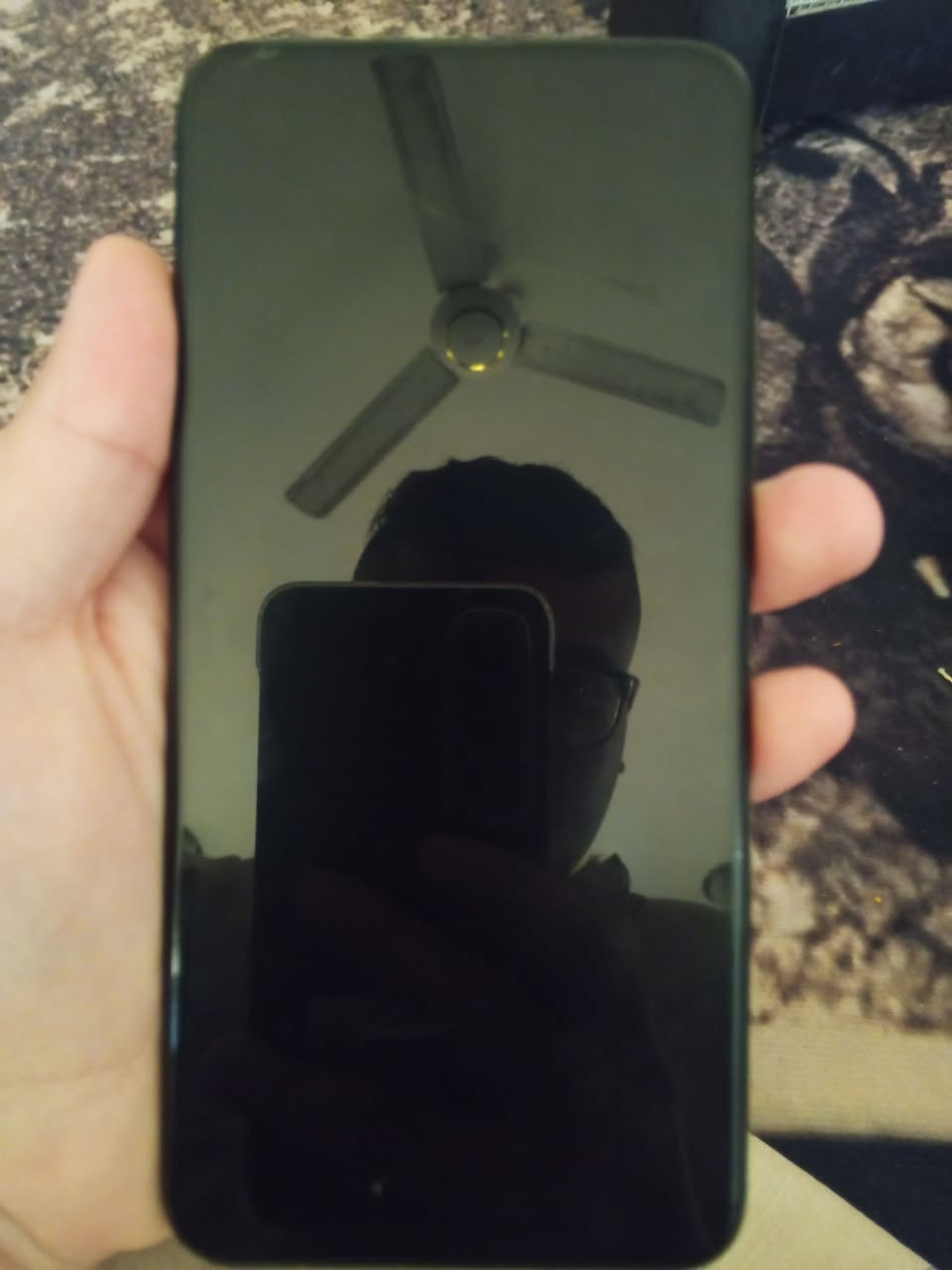 موبايل هواوي واي 9 بي فطر بل شاشه كامره اماميه متشتغل سعر الجهاز 65 بي مجال مكاني محافظه واسط مركز المدينه للاستفسار ***********
