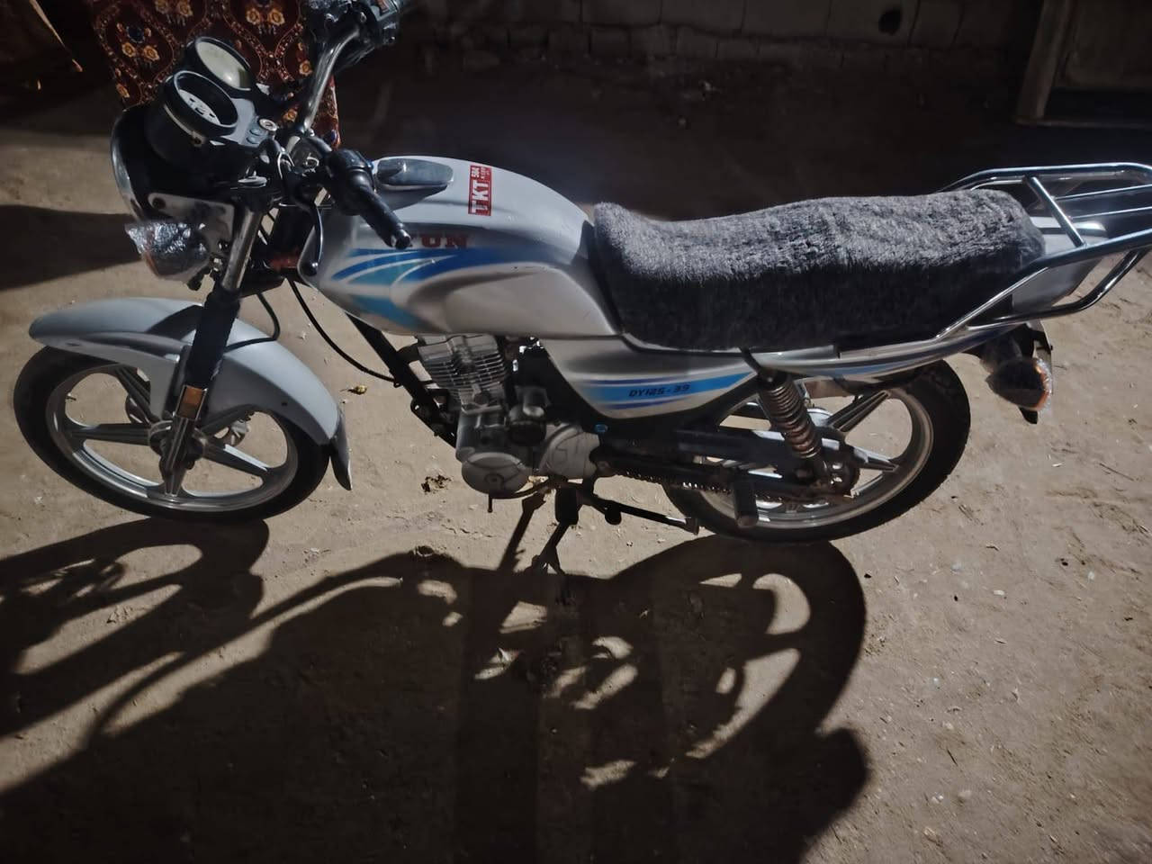 السلام عليكم بيع دراجه دايوند موديل 20 مفتوحه اوراق اصولي مكان كربلاء حي العباس  او مراوس بستوته  حسب القناعه ***********
