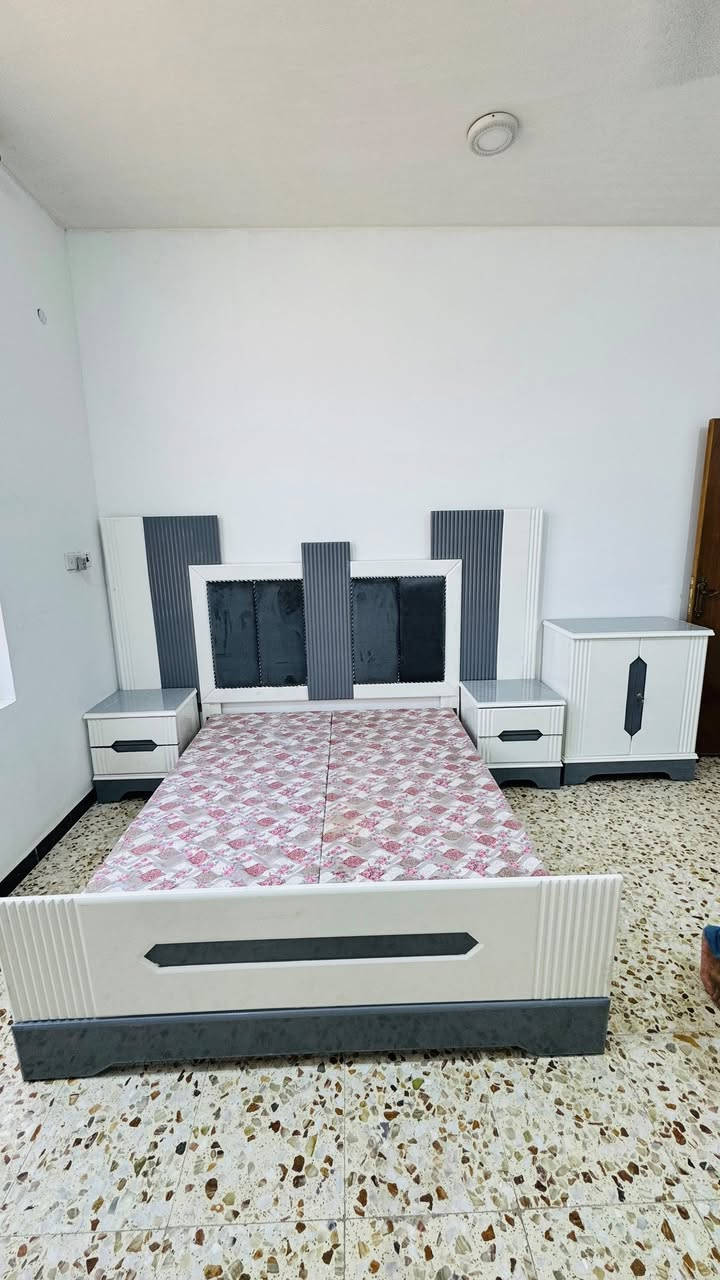 معمل ستار الصليخي واخوانه 
كادر كامل مستعدين لعمل 
كافه انواع غرف النوم والابواب والاثاث المنزلي 🚪🛏🪑🏡
العمل يكون في الجمله والمفرد بأنسب الاسعار 
مستعدين الى تجهيز الدوائر الحكوميه 
مستعدين الى تجهيز اصحاب المعارض 
داخل النجف وخارج النجف 
مستعدين تجهيز كافة المحافظات
المعمل: نجف الأشرف حي الحرفين خلف محطه وقود الحرفين
وسام الصليخي  : ***********
عصام ***********
