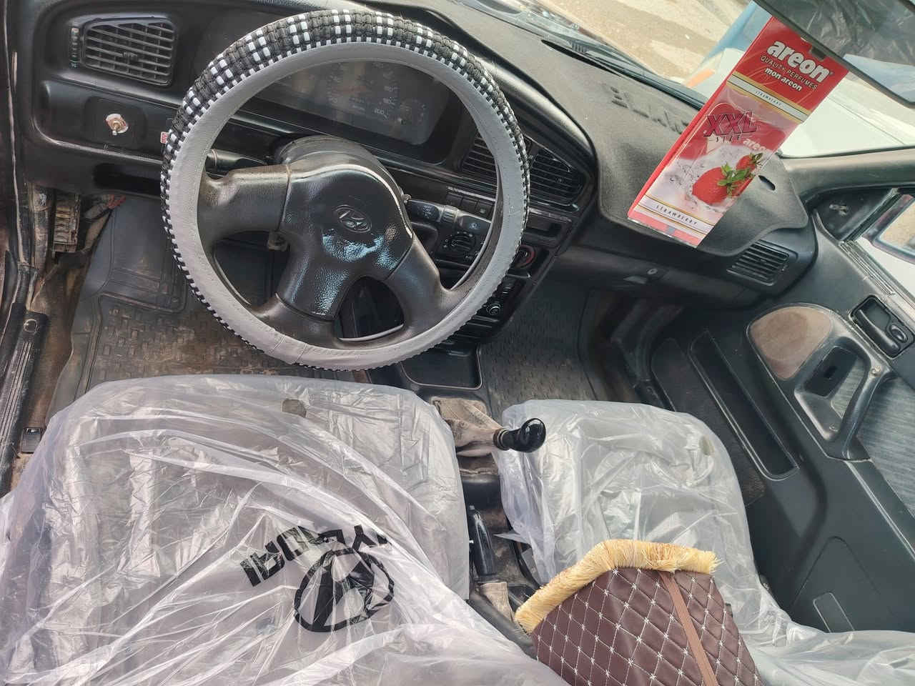 يالله سلام عليكم النترا دمعه موديل 94 سياره جاهزه وحلوه تحويل مباشر محرك جديد كير جديد صدر تمام سعره ٣٠ قفل مكن هيت حي البكر رقم الهاتف***********
