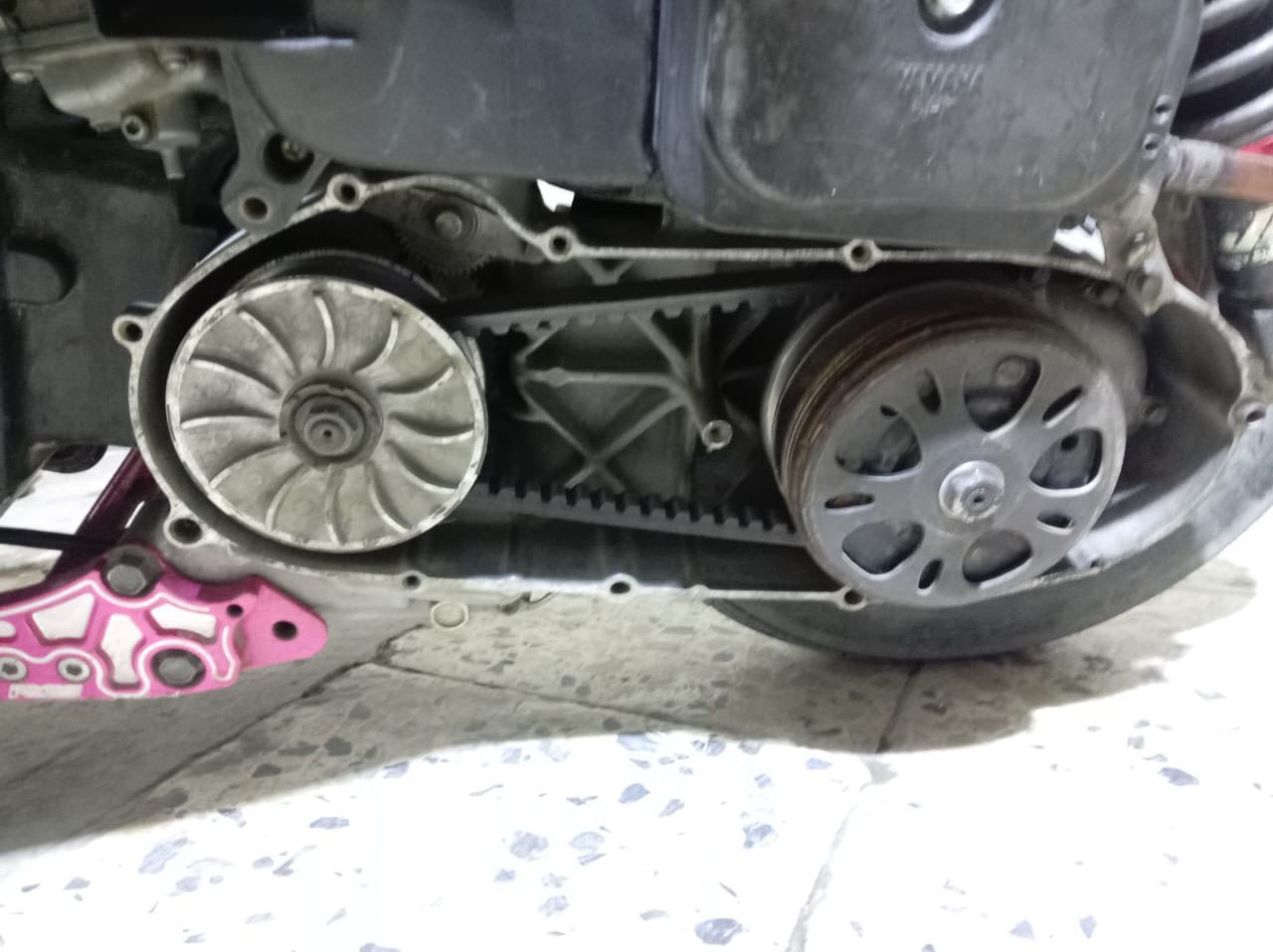 باي وقت شغل سلف واطلع بس الدراجه يحتاج لها غسله. 
ماكس سعد بلاديه دراجه كامله بها صدر وبيها دبل خلفي وبيها كلتشات وبيها شيال وبيها ستان صفح. مراوس او بيع بايراني حديث بغداد الدوره تفاصيل اكثر خاص ملاحظه صالنسا اف ام مو صدمي***********
