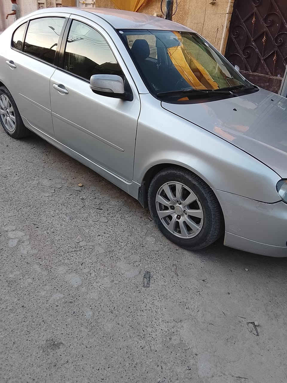 بروتون ٢٠١١ خليجي محرك ١٦٠٠ بلادي كير اوتوماتيك رقم بغداد إنكليزي بأسمي هزه جديده جاهزه محرك كير صدر تبريد تخم تاير جديد غرفه نظيفه جدا بيه صبغ واضح بالسونار بدون دواخل السعر ٦٠ وبيها مجال بسيط مكانها بغداد الري قريب عالاعلام ***********
