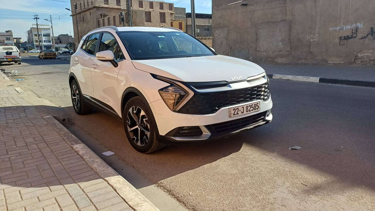 كياسبورتج موديل 2024 رقم اربيل للبيع سعر 200
فقط بارد  شبر ،ودعامية الخلفية بيها تلحيظ مكفولة من الصبغ والضرية 
مكان السيارة البصرة 
 ***********
