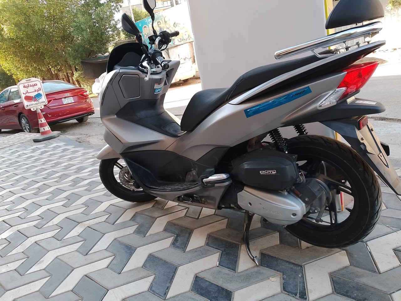 سلام عليكم pcx جيل الثاني ياباني للبيع

الدراجه كفاله عامه ماشيه 27 
مكان بغداد الكرخ منطقه البيجيه قرب المنصور 
***********
