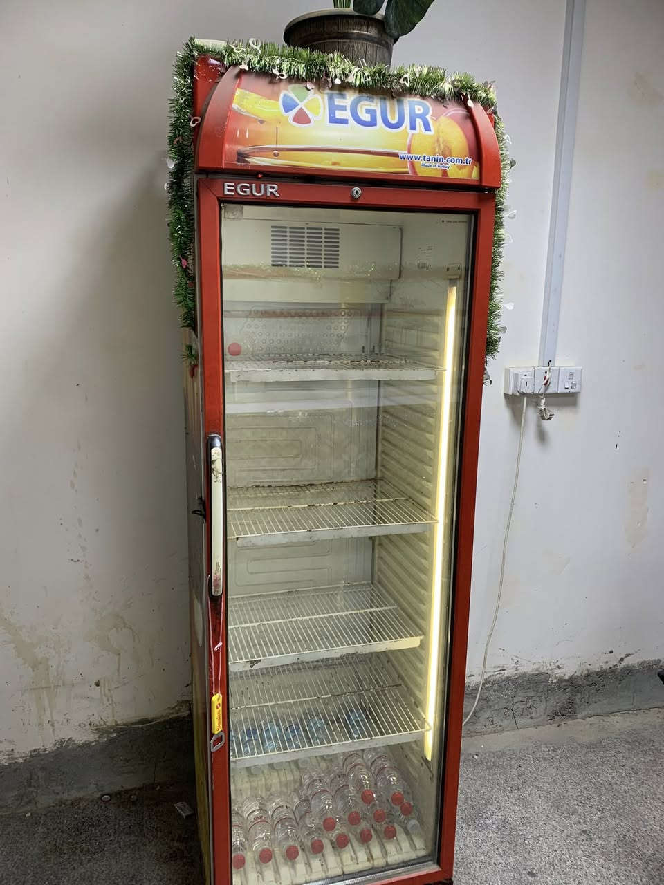 عارضه للبيع في بغداد ***********
