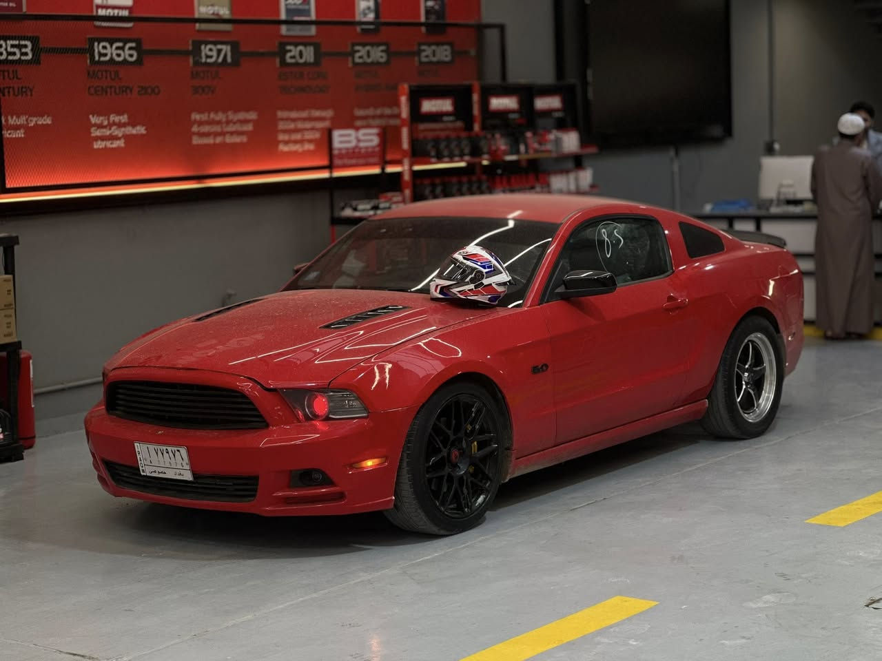 الســلام علـيـكم
بيع او مراوس 
فــورد مـوستـنك (GT)(V8)(5.0) (2014)

حادثـهه موضـح بلمنشور قطعه وحده

صبغ اربع قطع ابيع حزام واني صابغهن

شــواصي لــغود كــفاله كير محرك جدد

السيـاره ماشـيه (93.000) علـيهه هـدرز و شـوته ودبات

صـدر امامي خلـفي جديد 100‎%‎ باتري جديد تخم تاير

نـواقص السياره (رديــتر تبريـد +بــرمجـه) فـقــط

الســعر (133) وبـيهه مجــال

رقمي *********** مكاني النجف الاشرف
