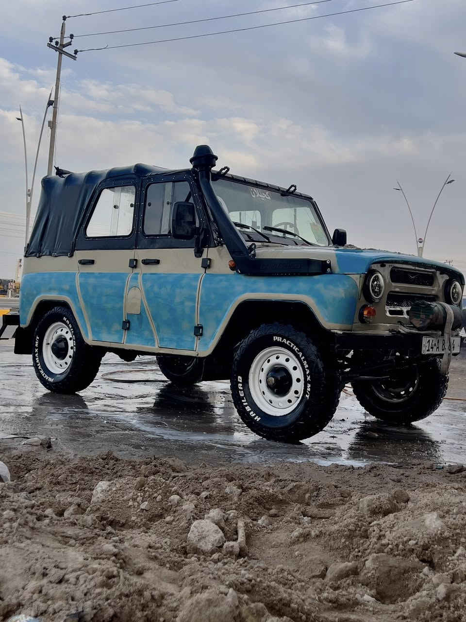 فحل للبيع ٢٠٠٤سيارة مال جناي مكاني الزبير ***********
