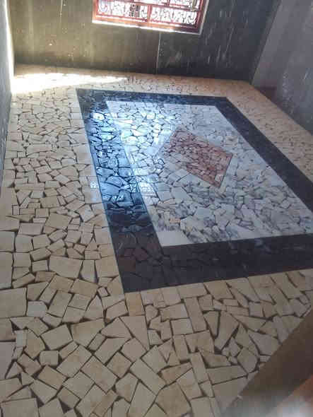 الصور الهندسيه في شغل لارضيه صب الموقعي وجميع تصاميم السراميك لارضي الجداري الشغل الدرجه لاوله العنوان البصره قضاء المدينه التواصل عله الواتساب ***********
