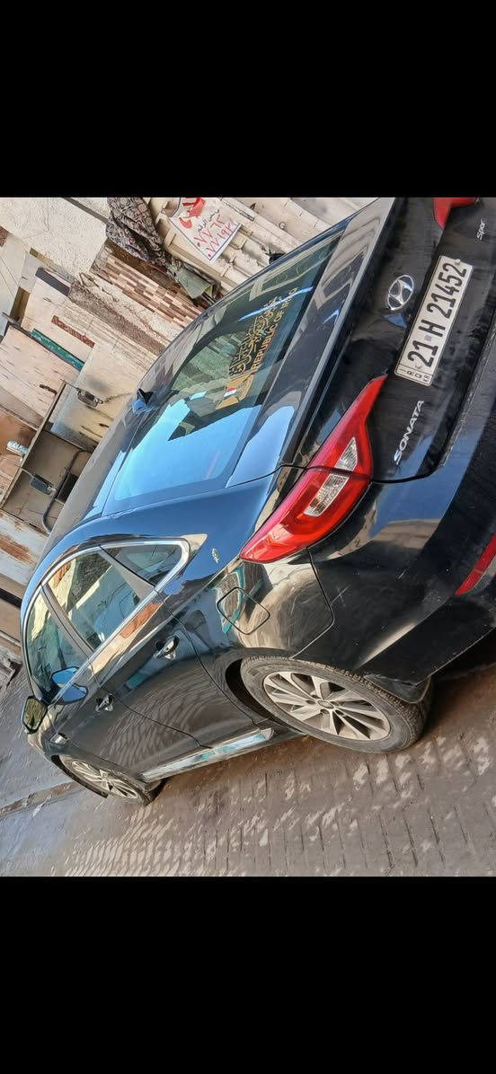 سوناتا 2016 للمراوس فقط سبورت نص مواصفات كشنات كهرباء جلد تحكمات ستيرن شاشة كبيرة كامرة اشاير بالمري محرك 2400 gdi رقم سليمانية دولي الجديد تريد وكالة او تحويل بل يعجبك سيارة جديدة بيها صبغ قطعتين فقط بدون دواخل لغود شواصي مكفولات محرك كير مكفولات تخم تاير مراوس فقط هذا رقمي *********** تريد اتصل وبي واتساب مفتوح مكاني بغداد
