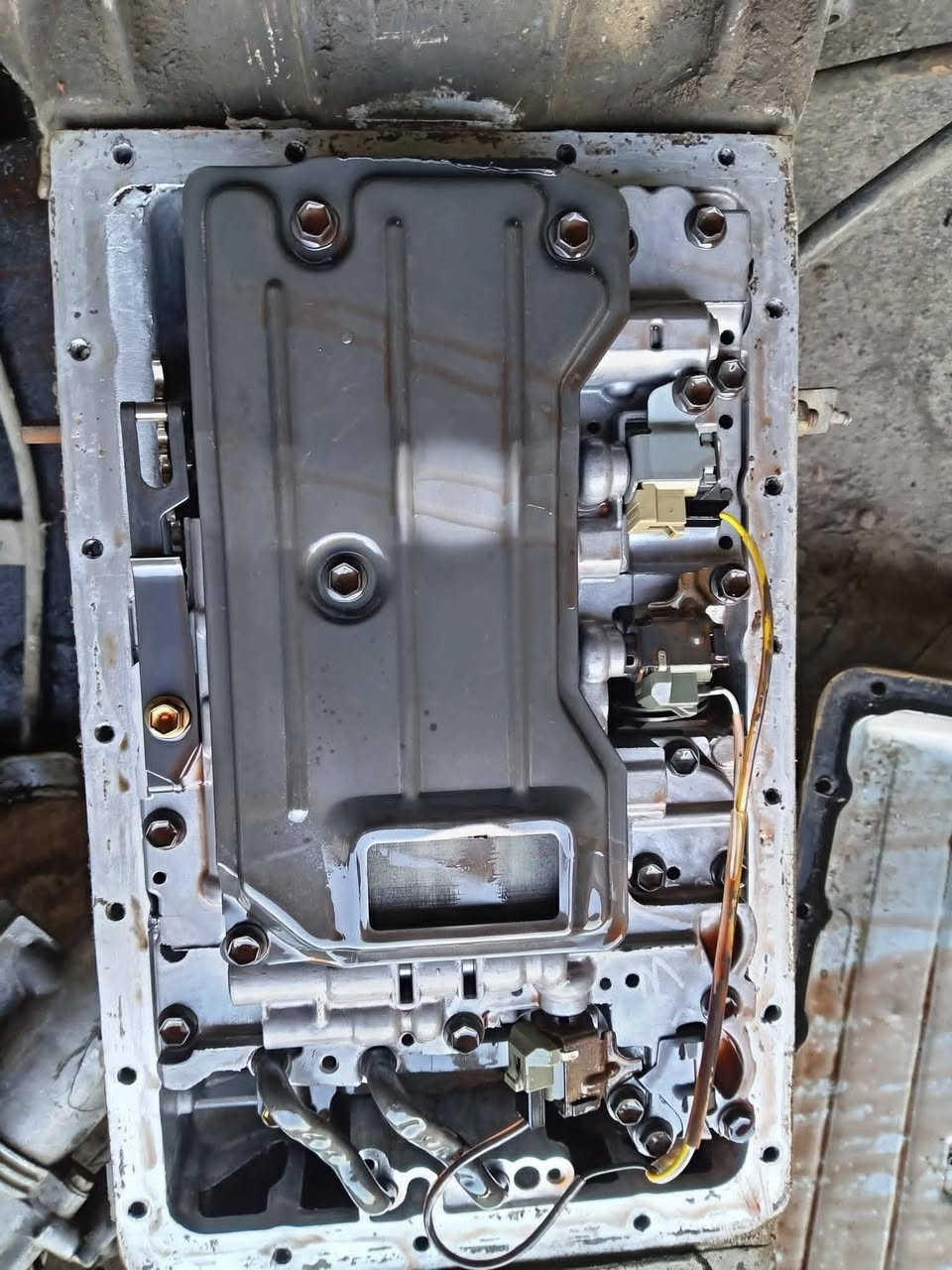 السلام عليكم كير جيب حاويه  تو ويل
٣ خطوط سعر ٤٠٠
***********
مكاني كوت زبيديه
