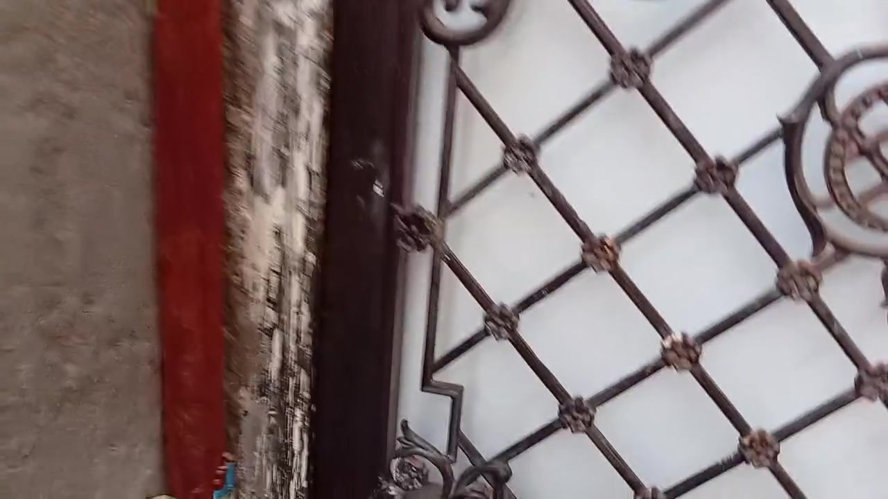 شقه للايجار ابو الخصيب حمدان الروميه عله الشارع العام السايدين ايجار 300 جديده طابق ثاني للتواصل ***********
