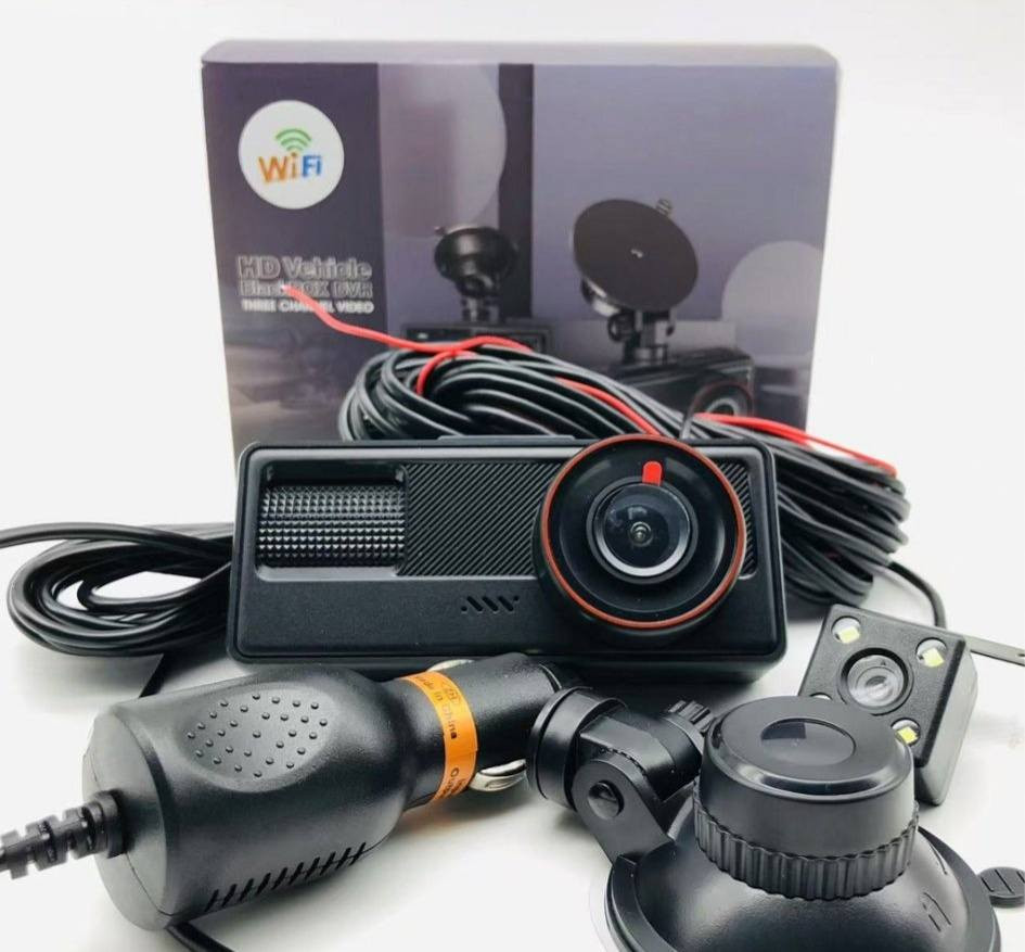 متوفر داش كام للسيارات نضام جداحة كامرات امامي وخلفي للاستفسار *********** واتساب أو خاص
