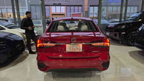 السلام عليكم
MG 5 plus 2025

رقم اربيل بأسمي 

زيرو السيارة 

ترقمت قبل يومين تريد وكالة او تحويل 

مواصفاتها 

بصمة دخول وتشغيل 

هاند بريك بصمة 

اوتو هولد

ترحيب 

شاشة اندرويد اوتو ابل كار بلي

قطعتين تبريد 

شاشة اعطال 

حساس ضغط الاطار 

لد امامي خلفي لايت زينون

مانع انزلاق 

حساس خلفي 

ويل كروم

مكان السيارة بغداد حي الاعلام 

***********
