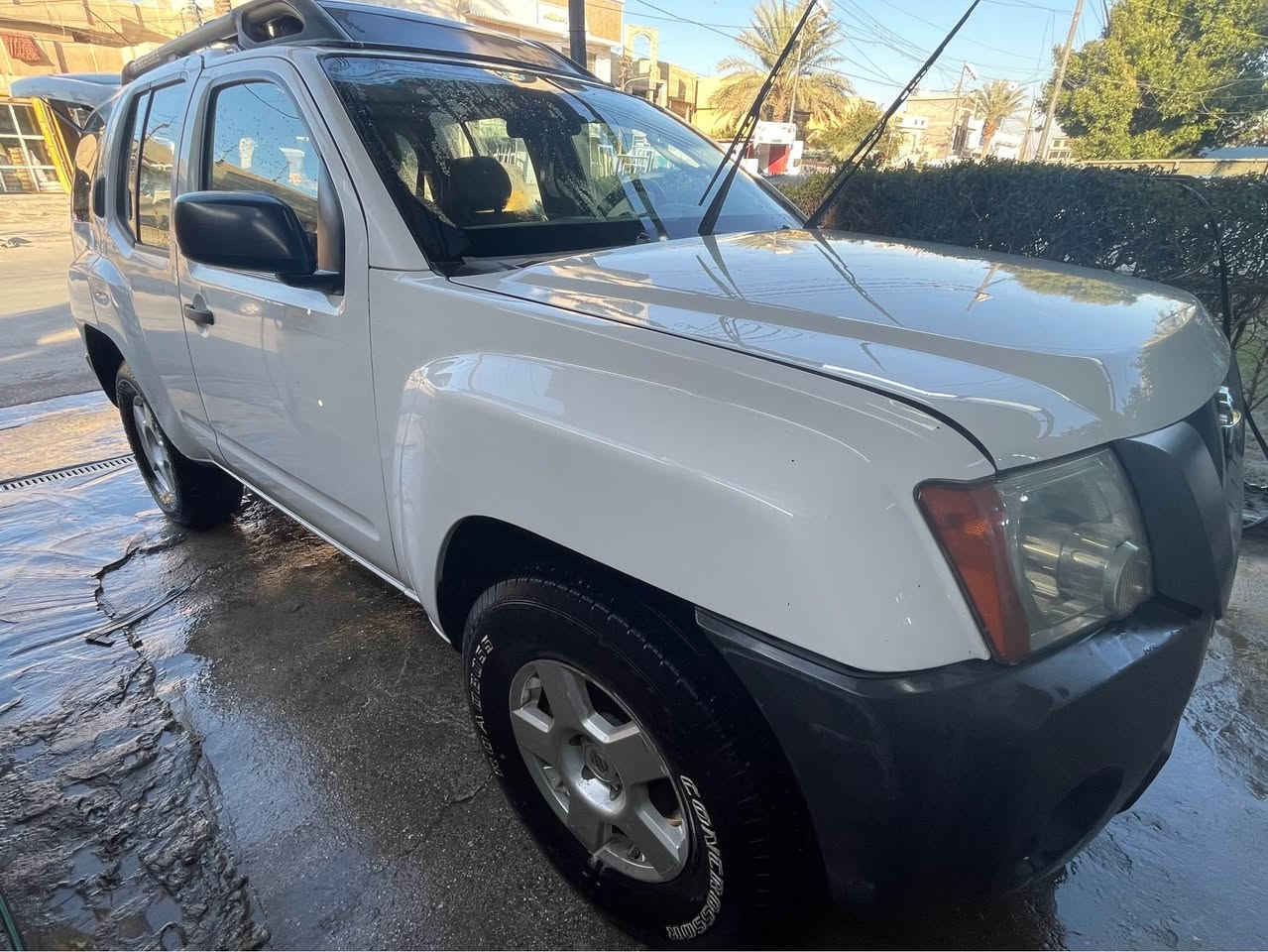 سلام عليكم نيسان اكستيرا وراد امريكي موديل 2008 حادثه امامي بدون دواخل مكفول وبيه بالجاملغ الخلفي جهة الصدر ضرب بالعراق  ومصبوغه حزام تبريد صدر تايرات كلهن جدد السياره عليه ادامه كامله كل نقص مابيه 
السعر 83 وبيه مجال مكاني بغداد *********** ترهم مراوس بغداد, العراق
