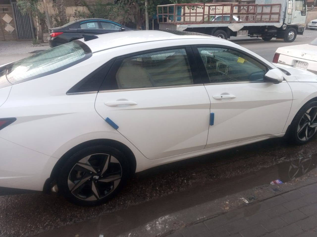 النترة 2023كفالة سيارة رقم بغداد حرة من شركت باركوت ماشية 80الف بسمي السيارة مكانها بصرة التحسينية كير AT مو سي فيتي سيارة جديدة سيارة علئ وضع البلاد ماملعوب بيها كلش رقمي
***********
