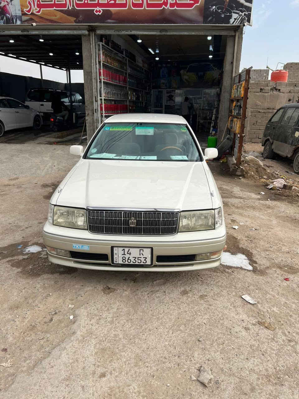 السلام عليكم للبيع راس ثور فلات محزم موديل1995رقم بصره انكليزي سنويه جديده هزه جديده مكفوله من الكص والنقل والعيب شرعي والضربه سياره جديده بمعنه الكلمه غرفه جديده مكينه وكير 3000فيشتين جدد حداديه تخم تاير تبريد ثلج كهربايات كله شغاله
سياره اجدد من صور تجي وتشوف بعينك السعر 105وبيه مجال مكان سياره البصره باقي تفاصيل ع رقم الهاتف ***********
