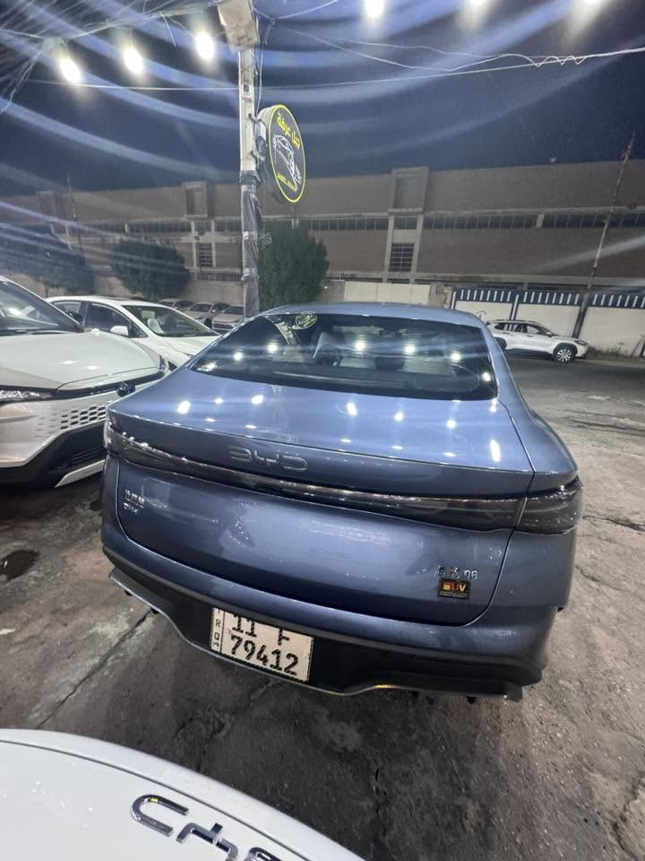 السلام عليكم BYD سيل 6 لون مميز ماشيا 22 الف الكلي 

موديل 2025 بنراما 5 كامرات 

تمشي بالشحن 120 كيلو 

منفذ شحن 2 سريع ومتوسط 

السعر 25مليون 900 الف 

الاستفسار ***********
