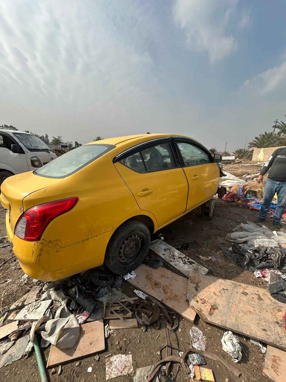 سلام عليكم نيسنا سني هندي وارد خليجي ام لبليتي لزركه الفين 13 تحيول مداور سيار حلوا قبل ضربع  حلوا سيارا شوف عينك ضربتها ما واصلي مكيني ولا كير كير ومكيني بل  ‏بكاني بغداد جسر ديالي ‏‪***********‬‏
