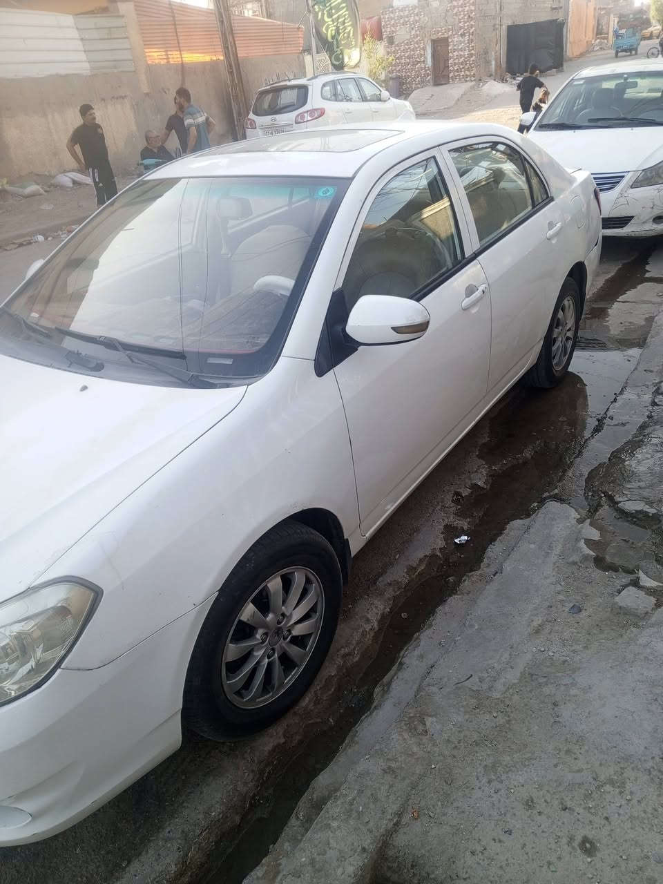بي وايدي جي3 محرك نحله 1800محرك وكير مكفولات كهربائيات شغاله تبريد شغال السياره بلاديه بيه صبغ بل هالات قطع ودوسات قطع قليله وصنودك بي طعجه رجعت بك وضربته موضح بالصورة السياره بلاديه مكفوله السعر،(،48) اتصال ***********وتساب***********
