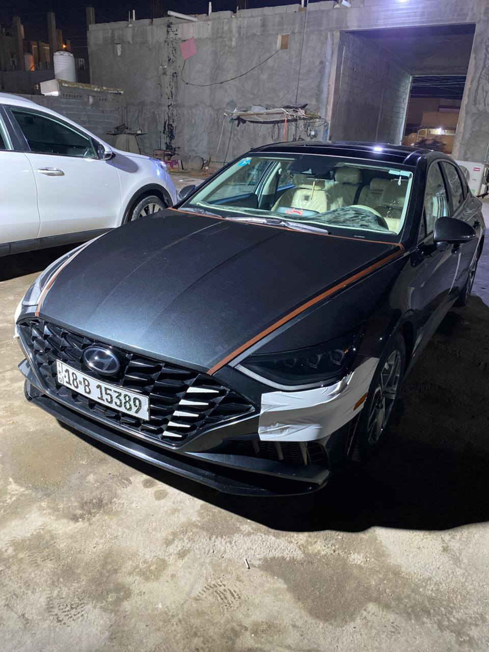 سلام عليكم سوناتا موديل 23 فول موصفات بيها بس جاملغ خلفي وباقي مكفول كفاله عامه  سيارة جديده معنه كلام سعر 168 و بيها مجال رقم بابل معوقين وكالة مضمونه شراي يتصل على رقم وبل خدمه مكاني بابل مركز ***********
