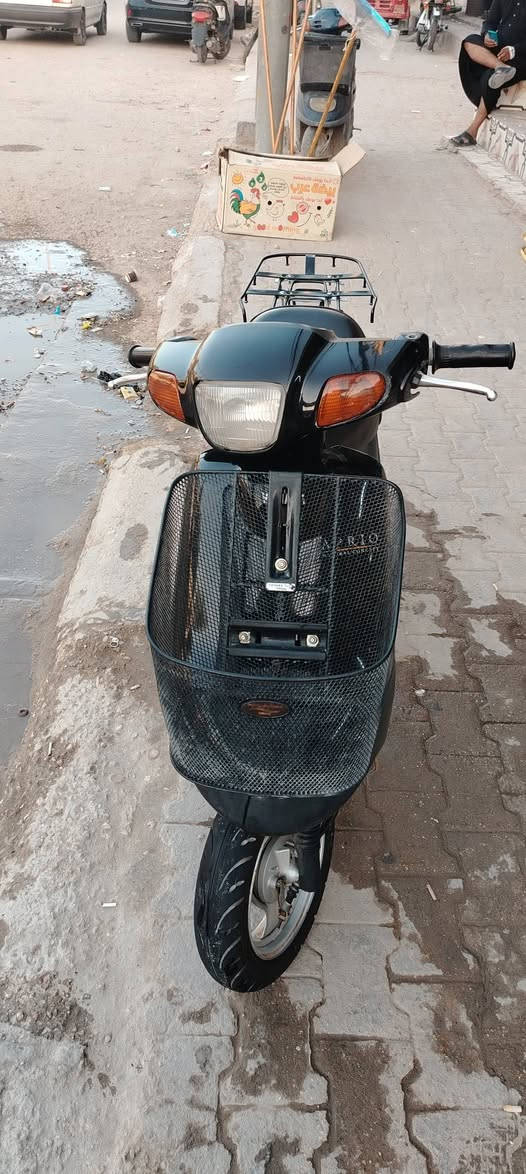 سلام عليكم دراجة بطه جديد مديل 99 بلادي كله الدراجه ما ملعوب بيه ابد للبيع السعر ٧٠٠ وبيه مجال والشراي يتصل ***********
