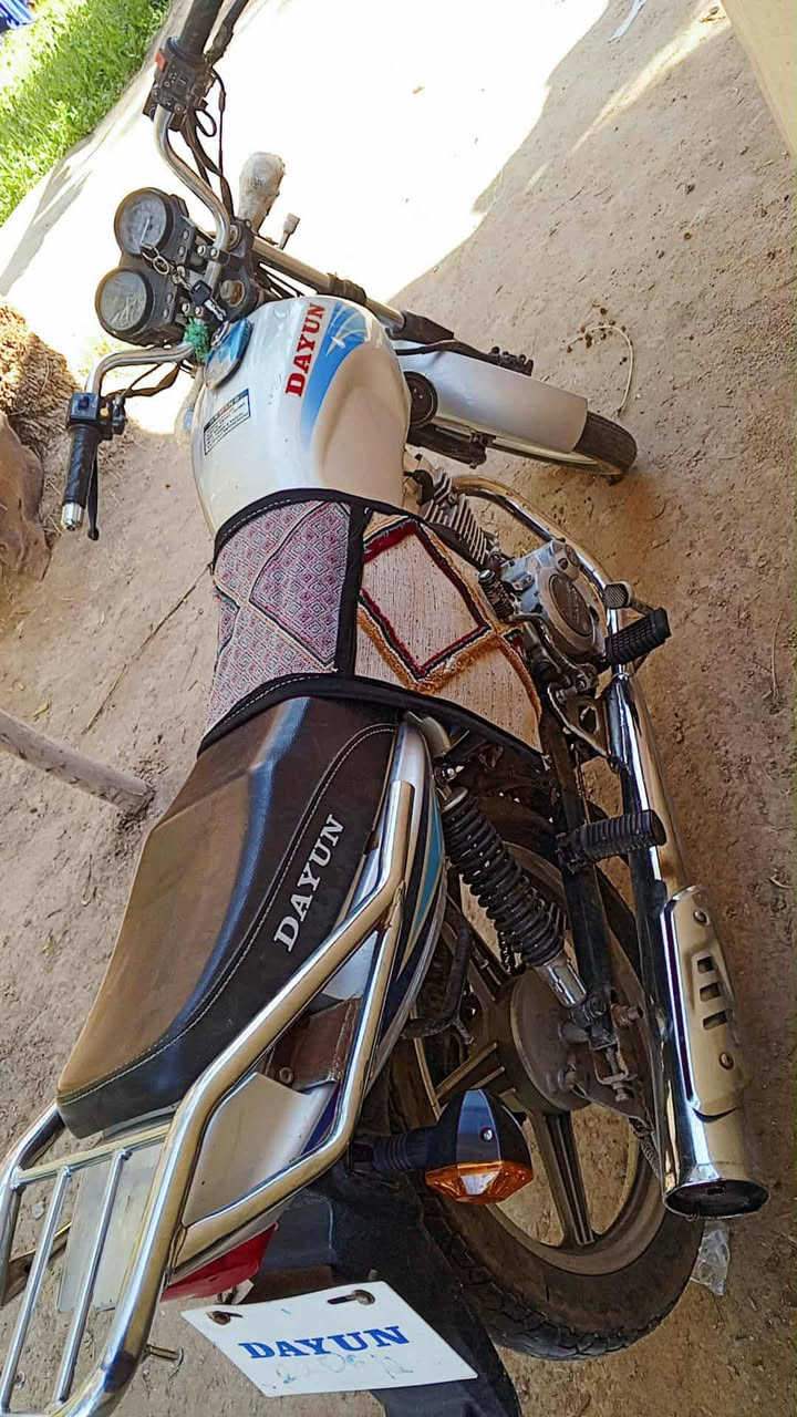 يا الله سلام عليكم دراجه دايوان للبيع موديل 21 اوراق مكفوله كفاله عامه مكاني طوريج السعر 650 وبيه مجال ***********
***********
