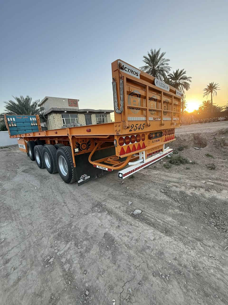 للبيع عربانه حداده خالد الجنابي *********** ***********
