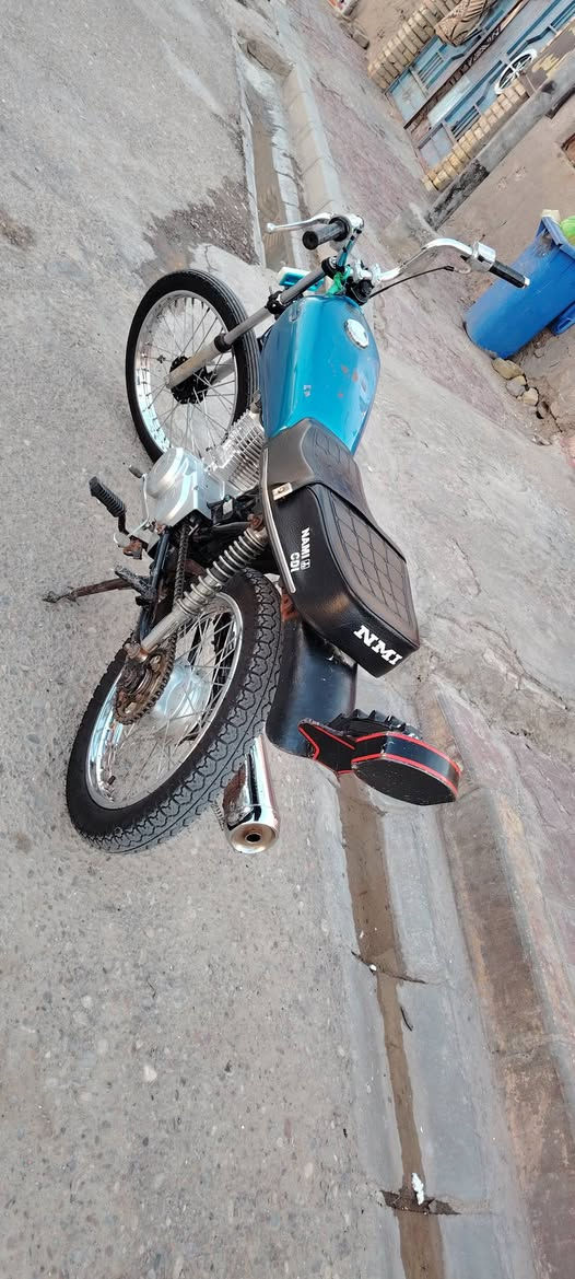 سلام عليكم البيع درجة يراني تعمير مكينه نامه ما مفتوحه جديده كلش تايرات ورتكان جداد سعر 550 مكاني ميسان العماره ***********
